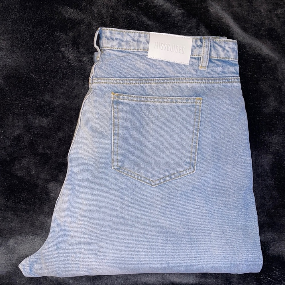 NWT Mom Jeans